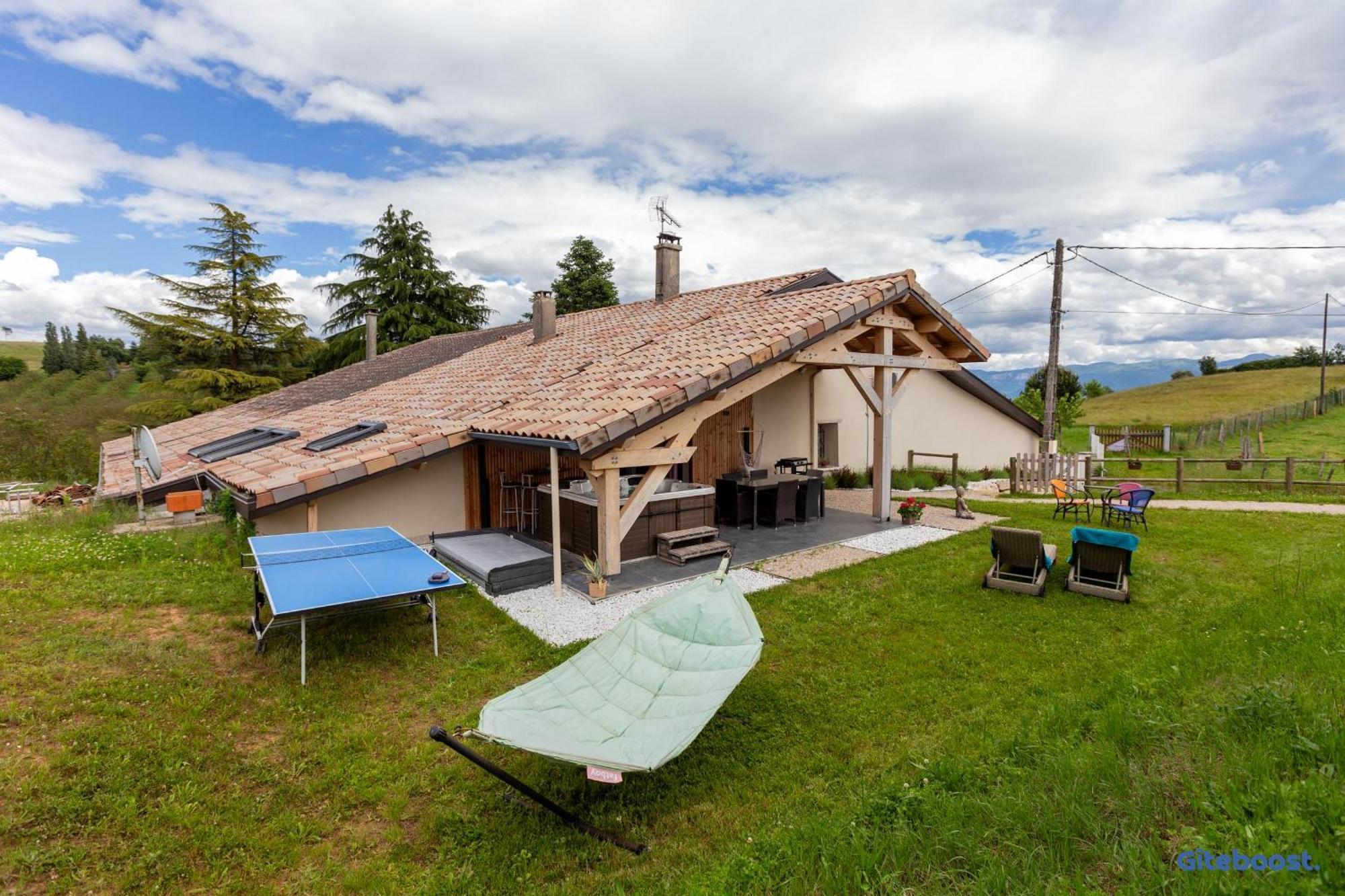 Hotel Le Val Des Sens Chatte Exterior foto